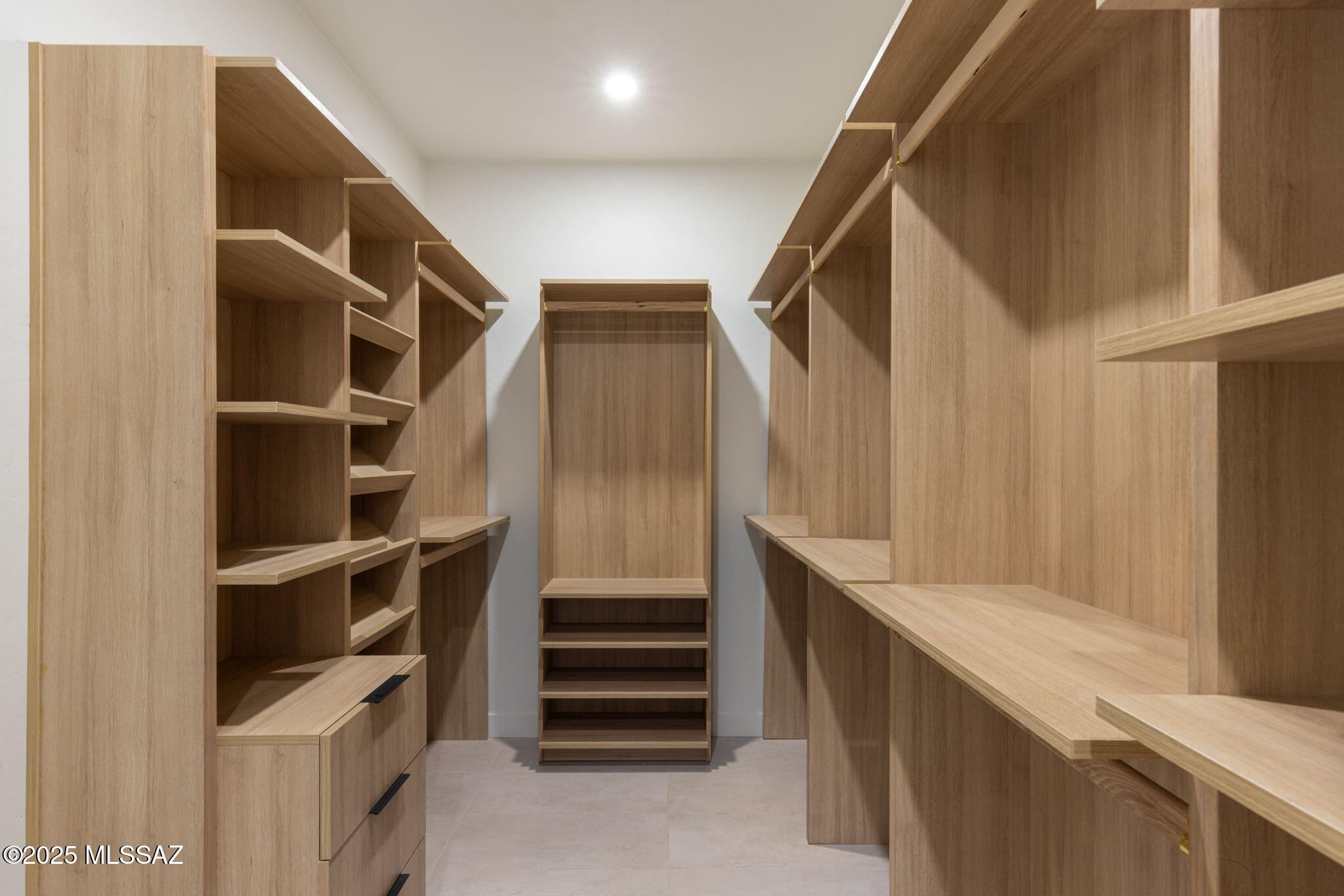 3934 E Elmwood Street