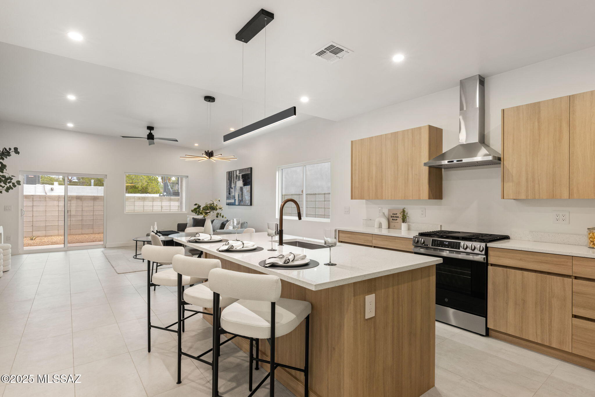 3934 E Elmwood Street