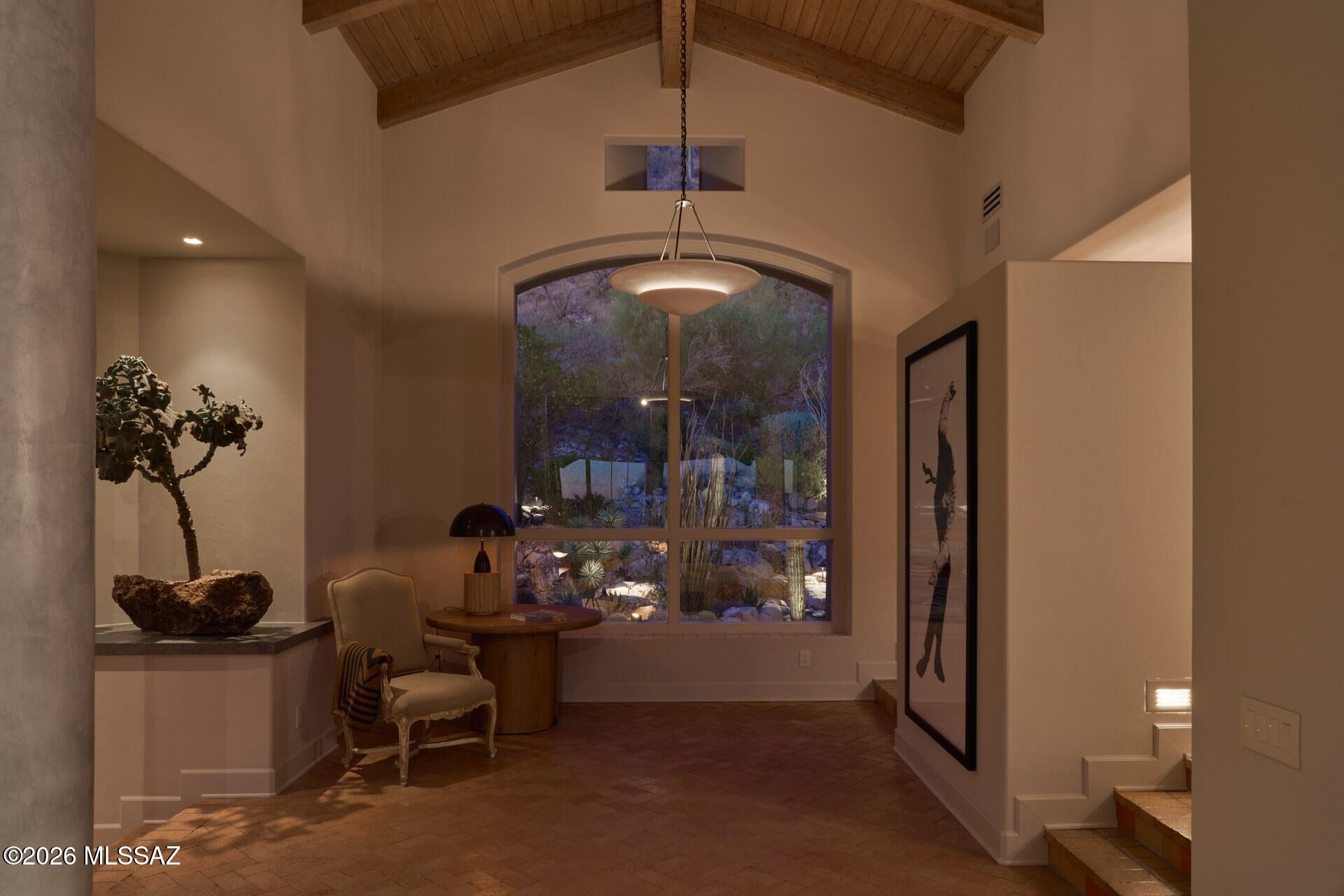 6482 N Ventana Canyon Drive