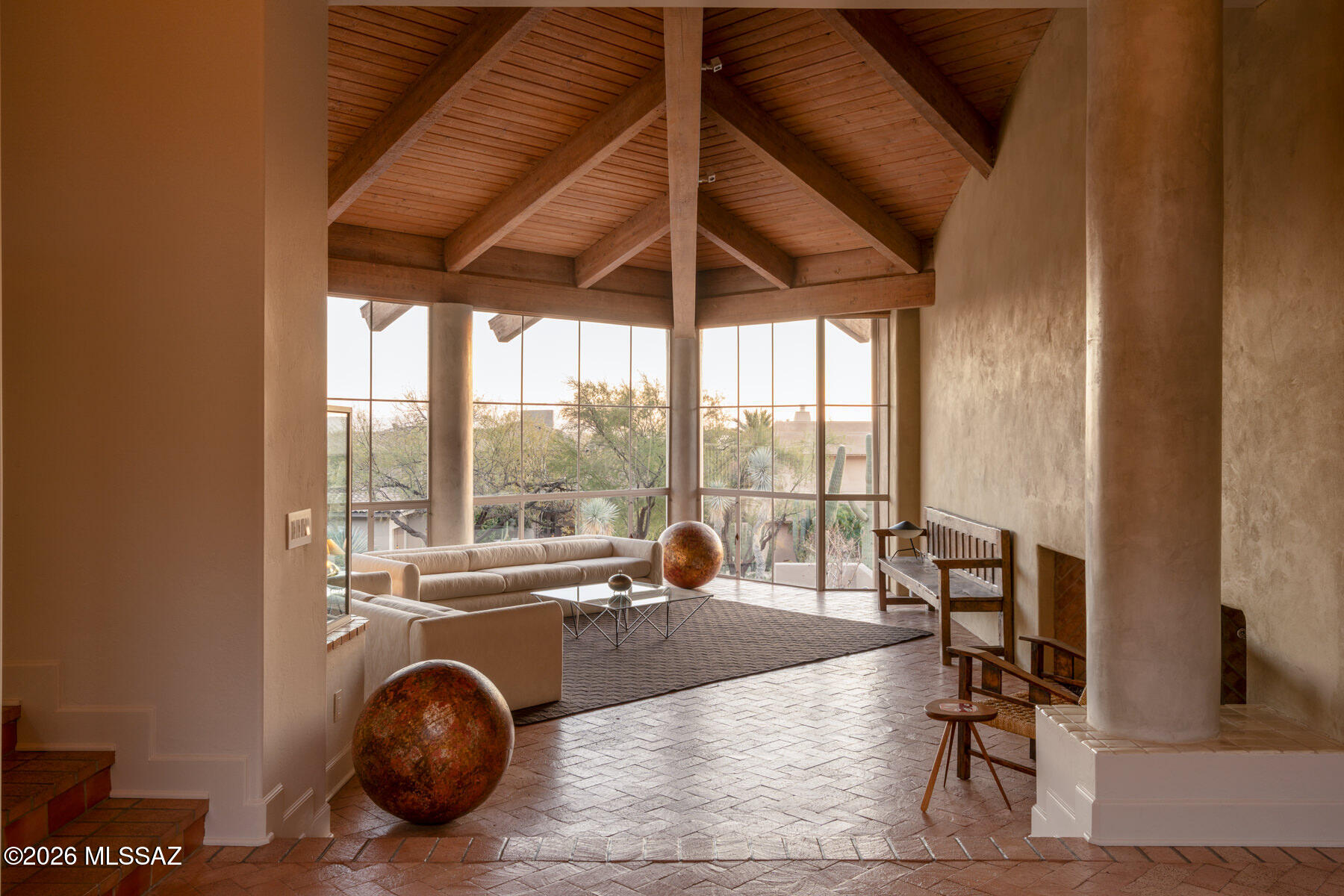 6482 N Ventana Canyon Drive