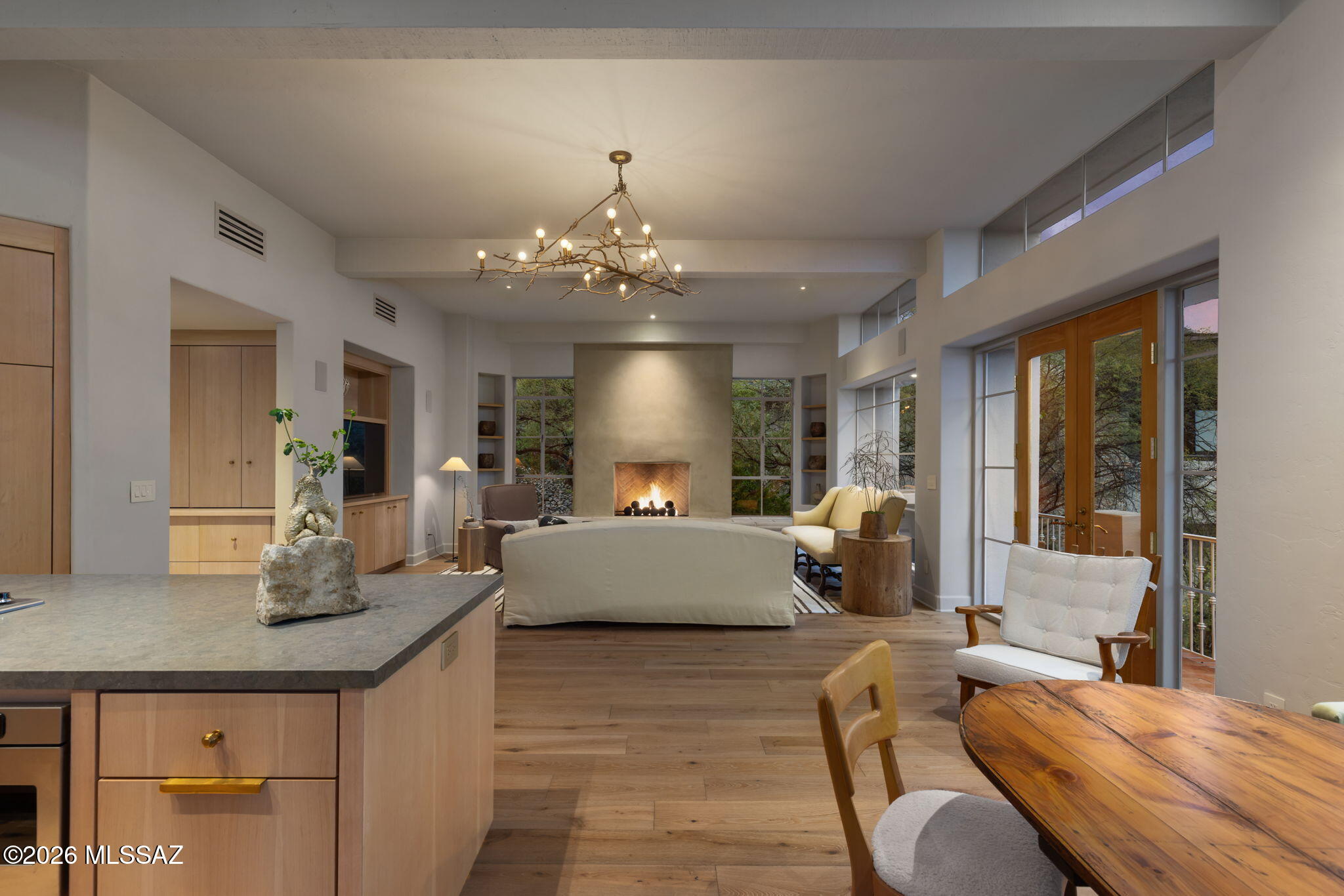 6482 N Ventana Canyon Drive