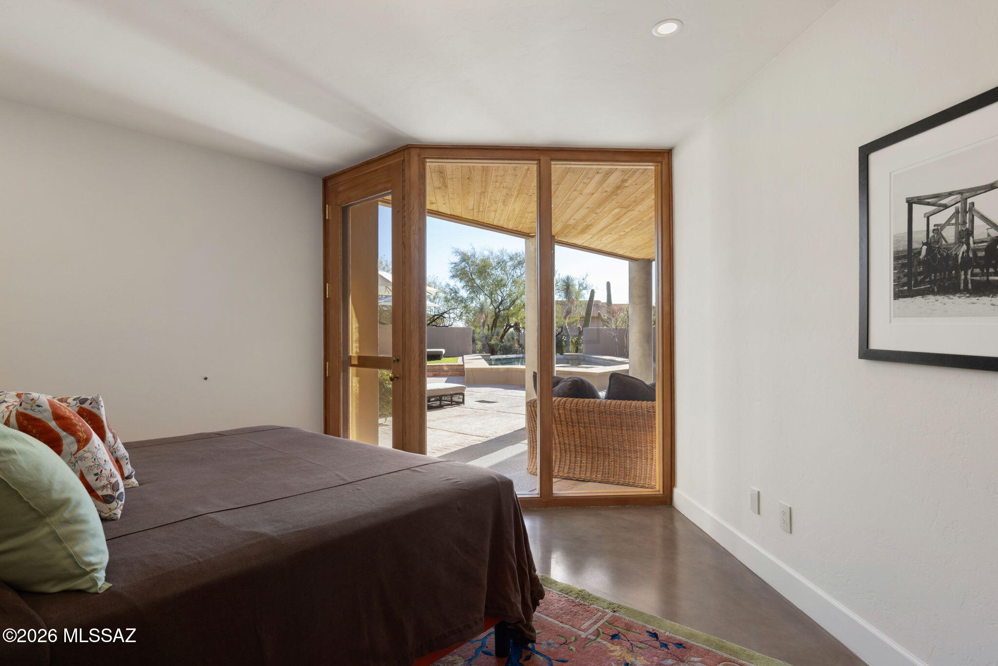 6482 N Ventana Canyon Drive