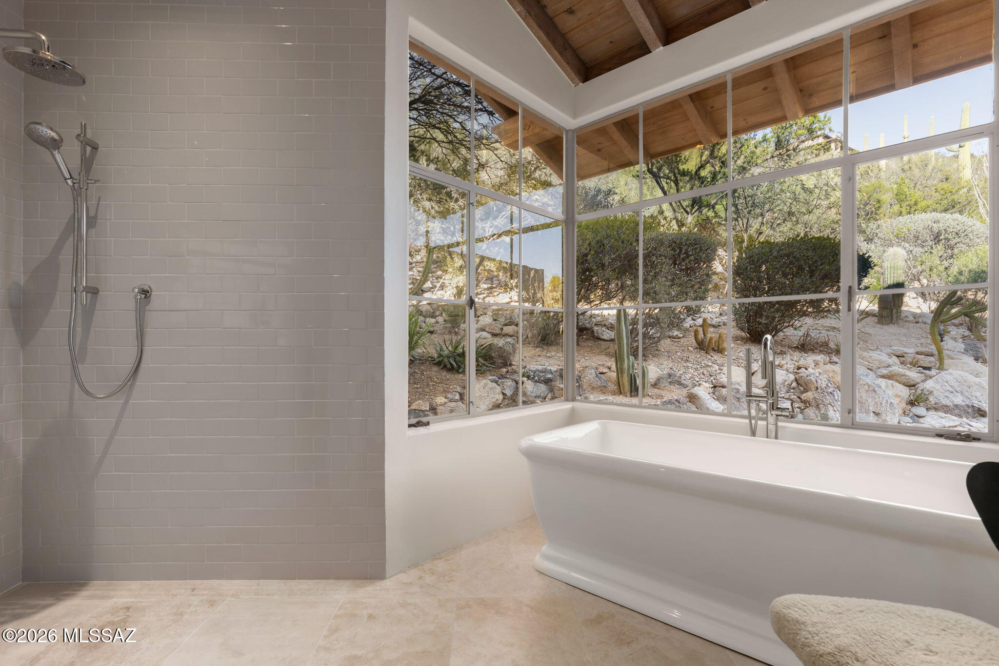 6482 N Ventana Canyon Drive