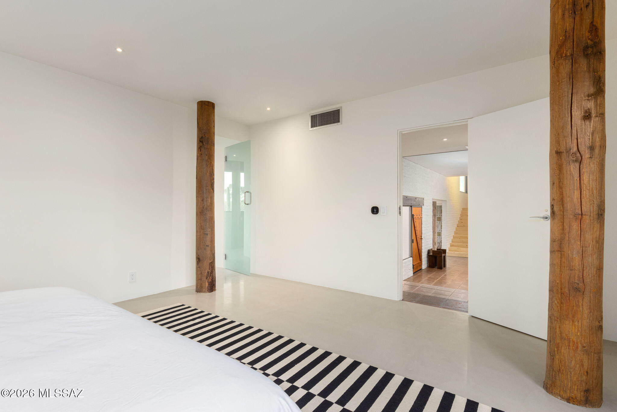 2801 E Camino Norberto