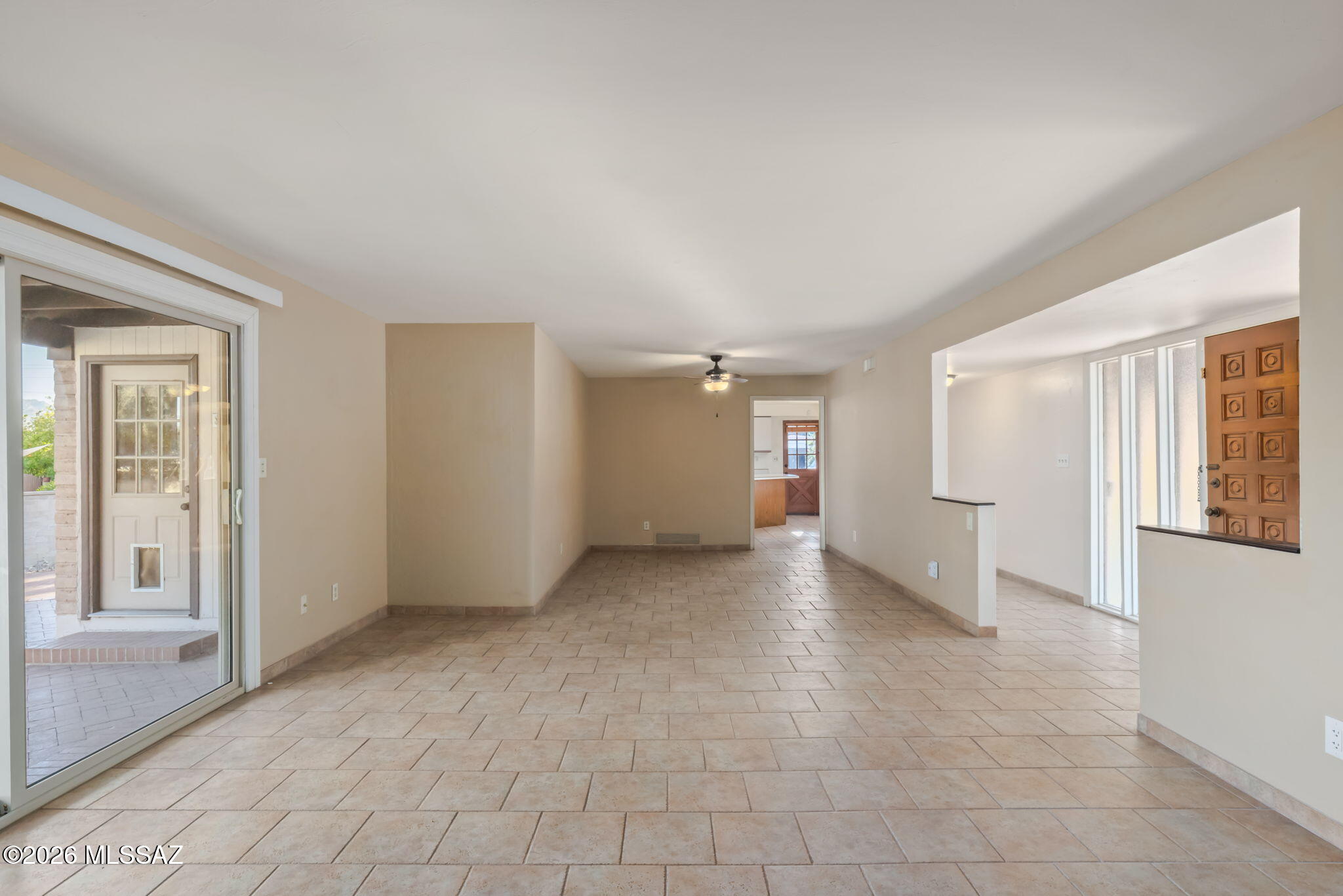 6861 E Hawthorne Circle