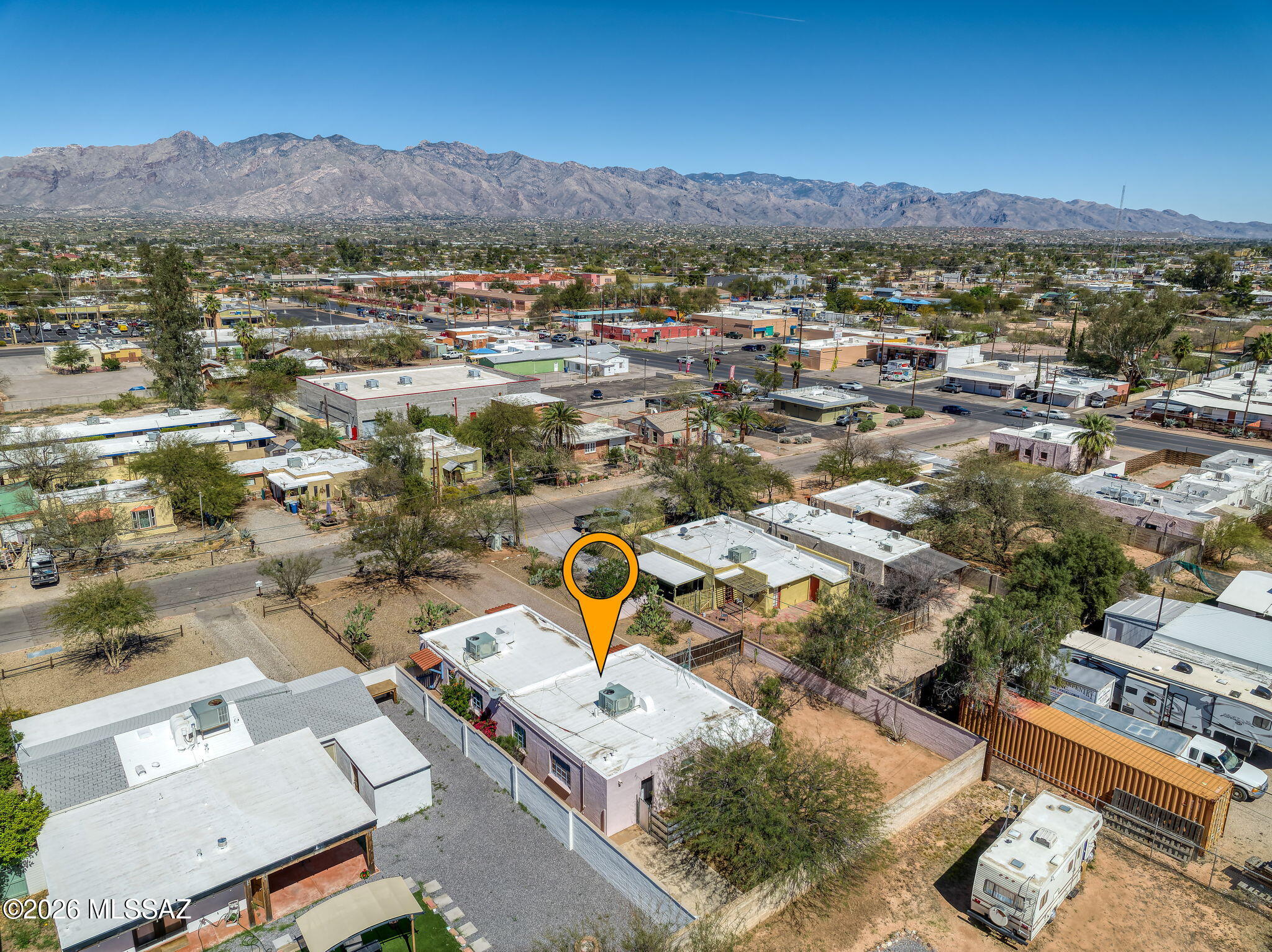 2936 E Edison Street