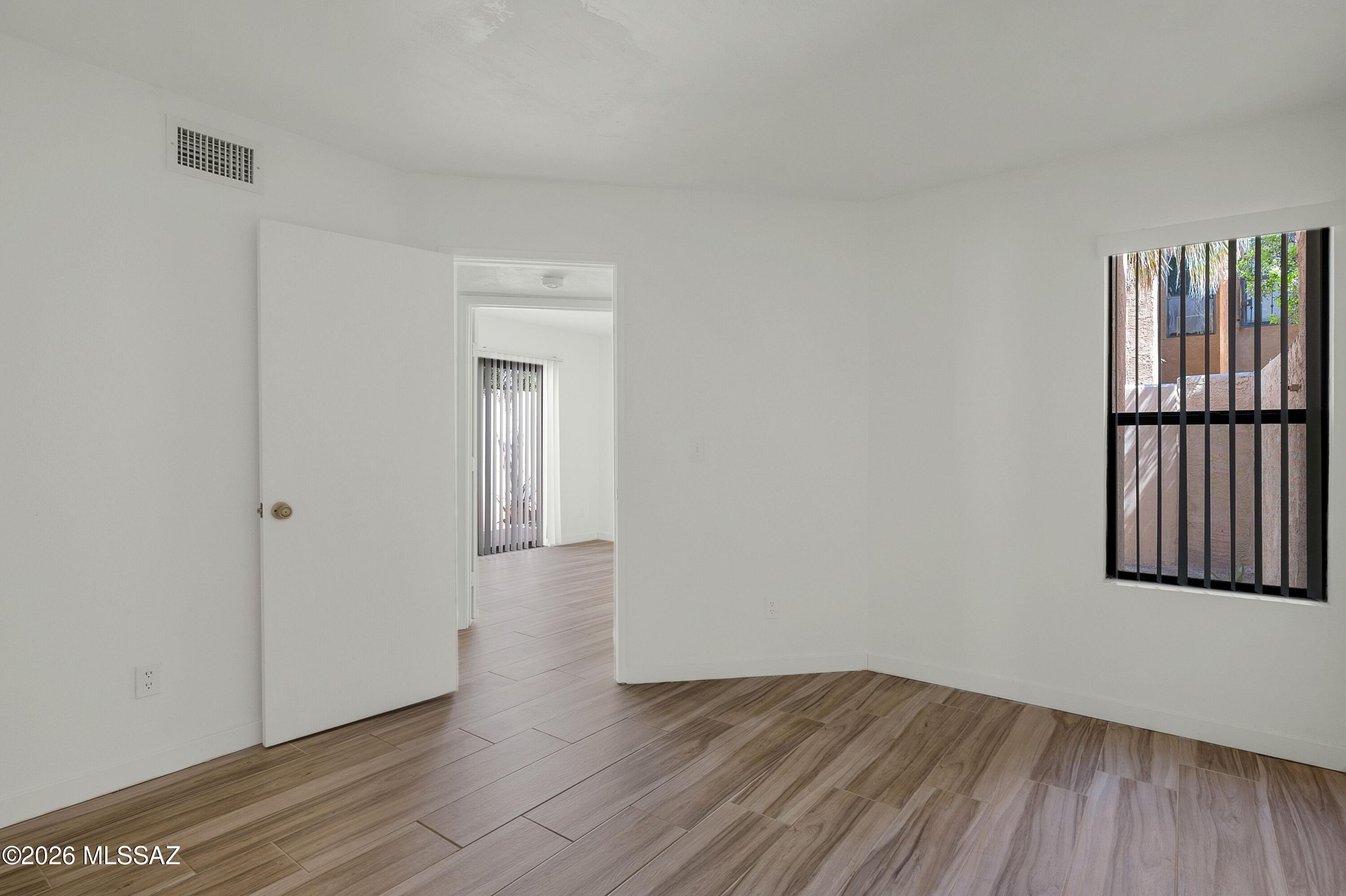 1432 W Calle Gallego