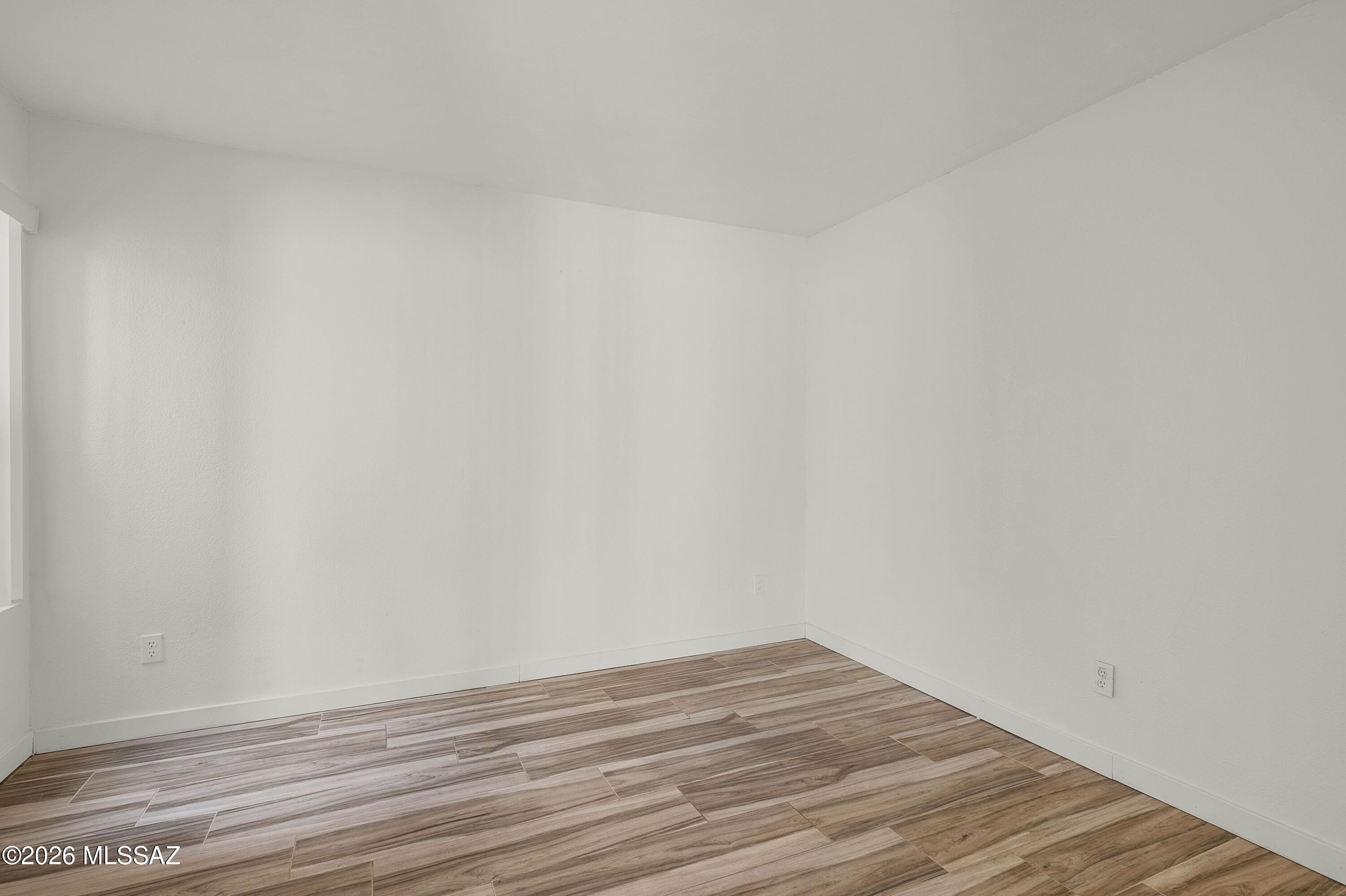 1432 W Calle Gallego
