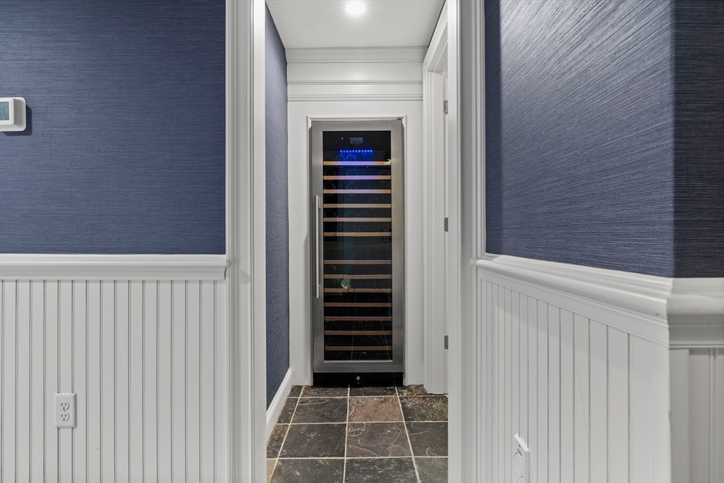 64 Yarmouth Rd