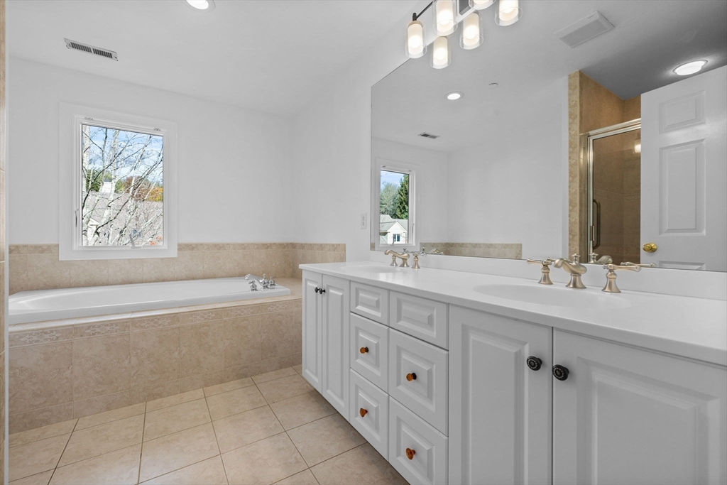 606 Wisteria Way # 606