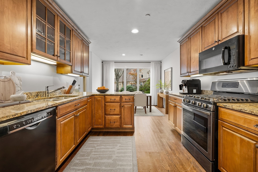 606 Wisteria Way # 606