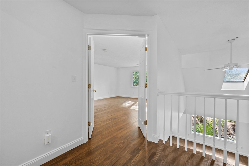 606 Wisteria Way # 606