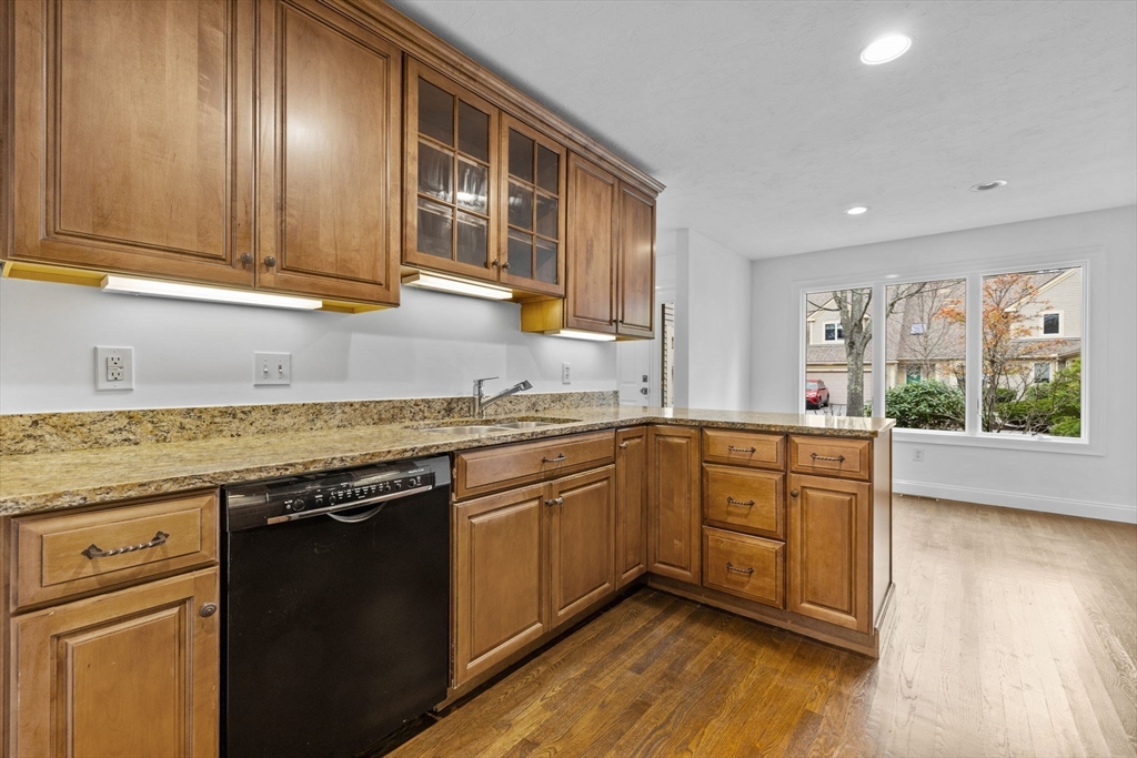 606 Wisteria Way # 606