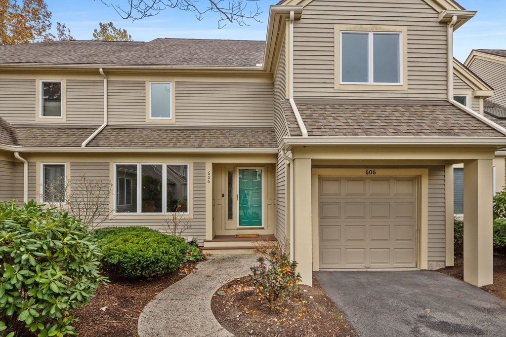 606 Wisteria Way # 606