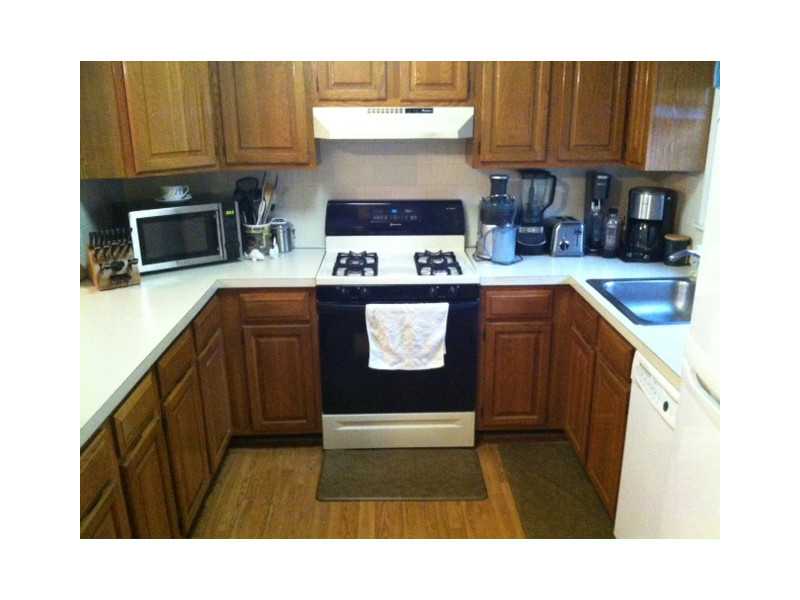 1175 DIAMOND HILL Road 301