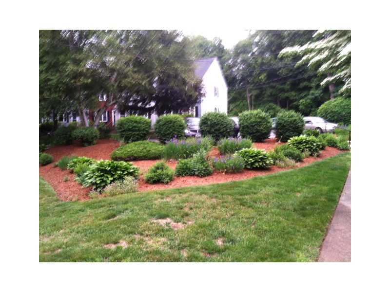 1175 DIAMOND HILL Road 301