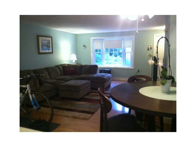 1175 DIAMOND HILL Road 301