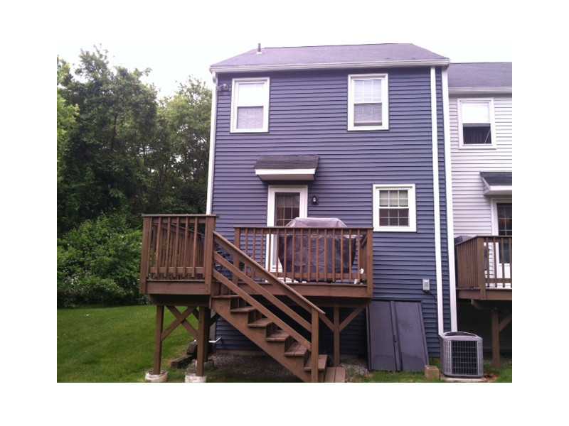 1175 DIAMOND HILL Road 301