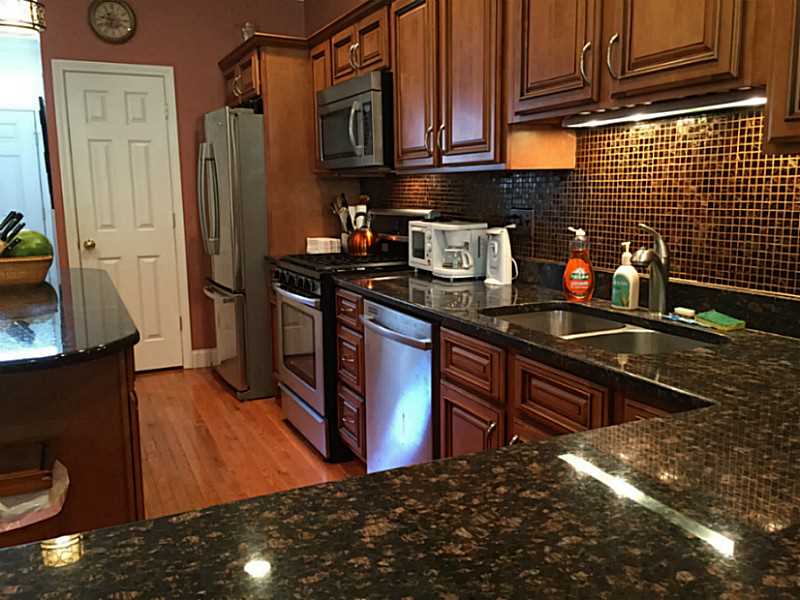 164 BEAR HILL Road 10