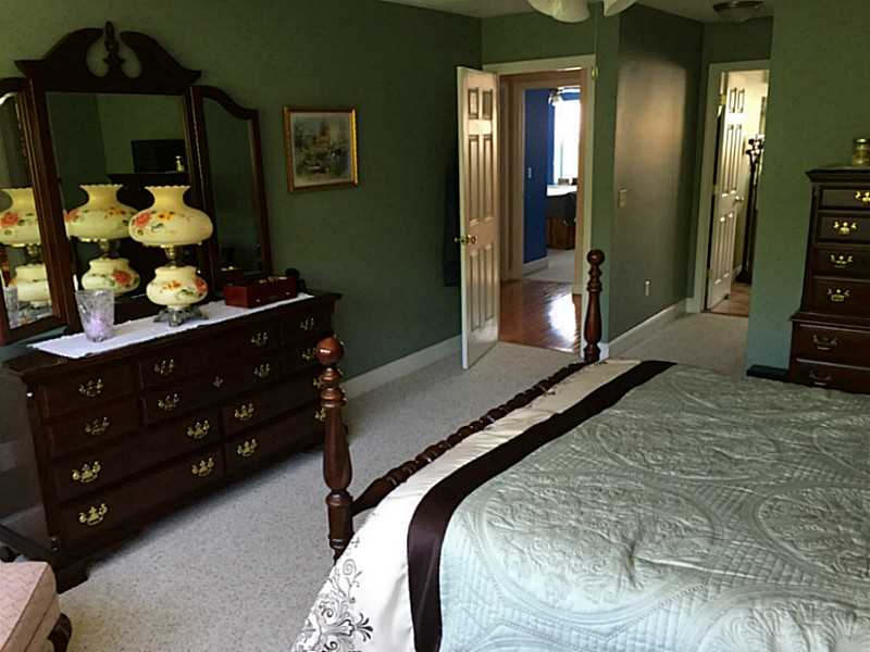 164 BEAR HILL Road 10