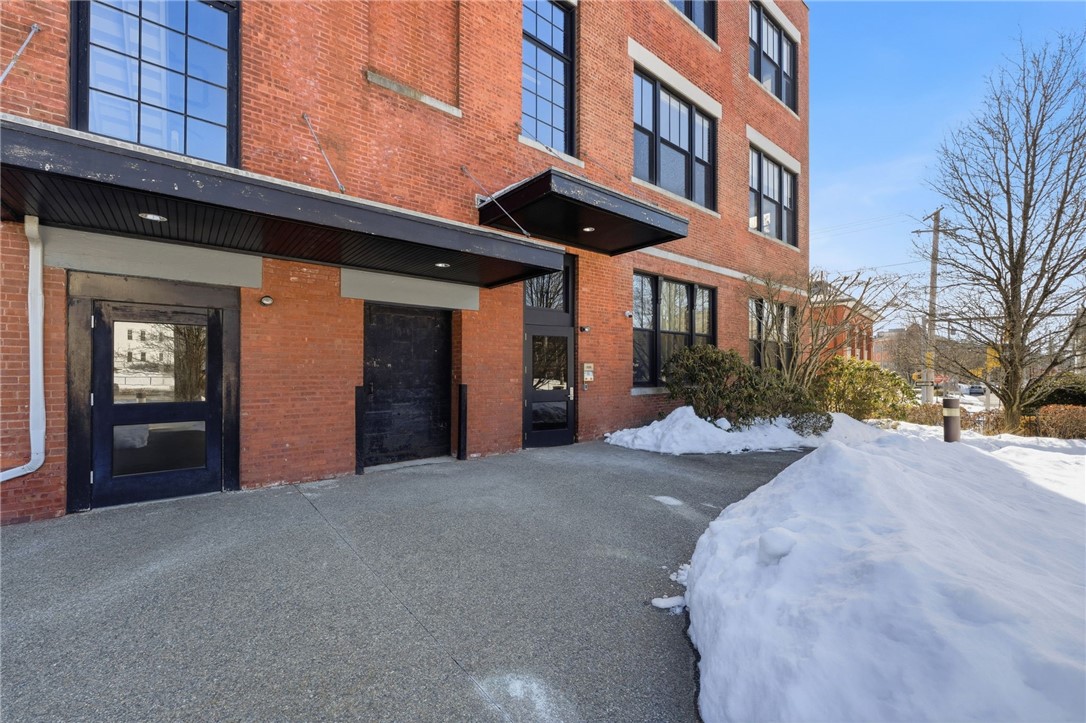 685 Social Street 313