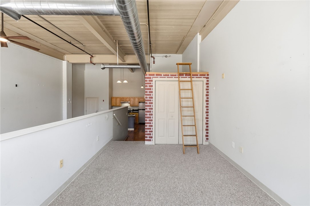 685 Social Street 313