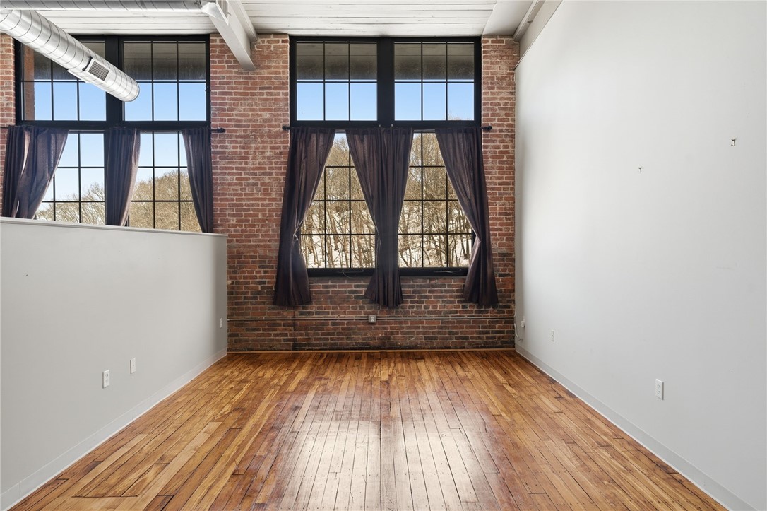 685 Social Street 313