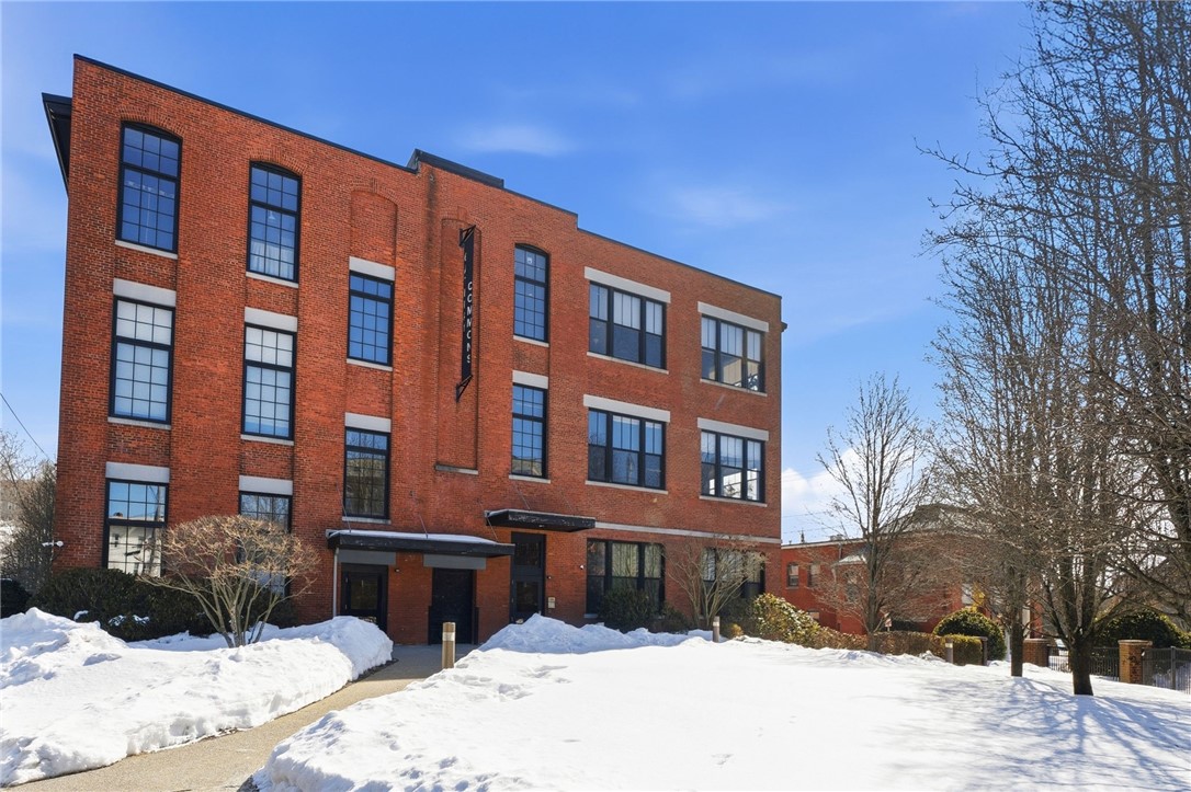 685 Social Street 313