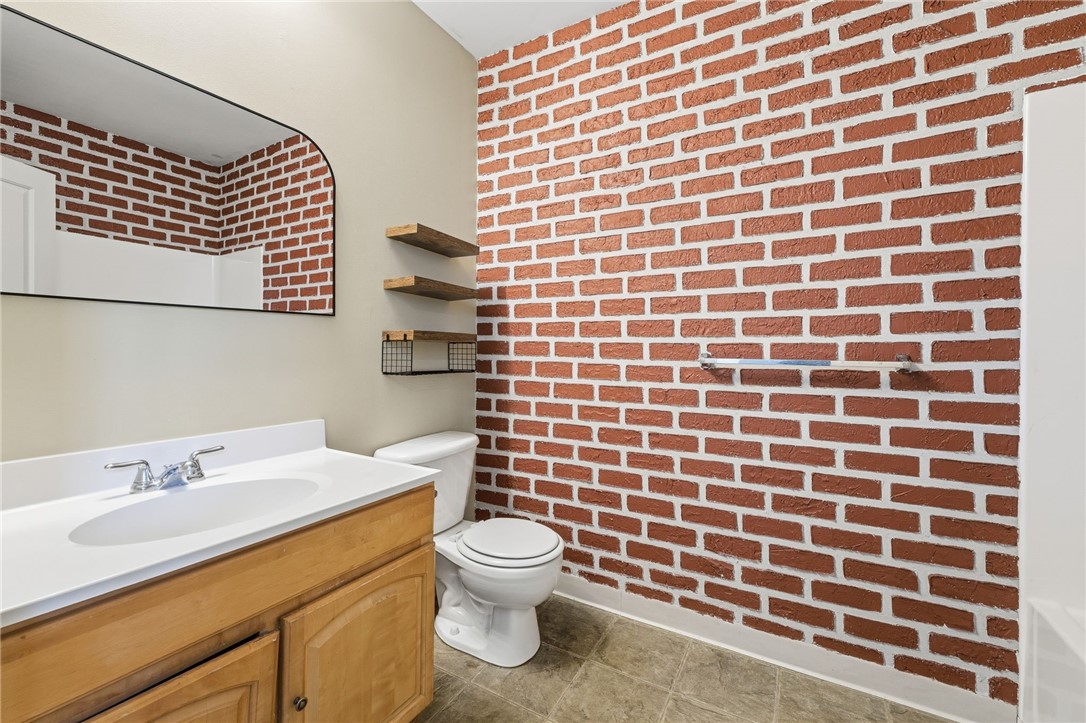 685 Social Street 313