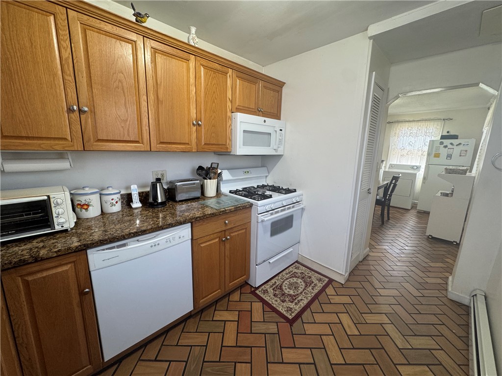 215 Roosevelt Street