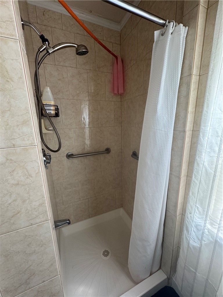 215 Roosevelt Street