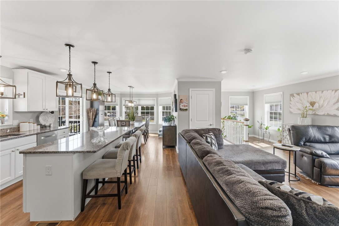 10 Corrine Drive