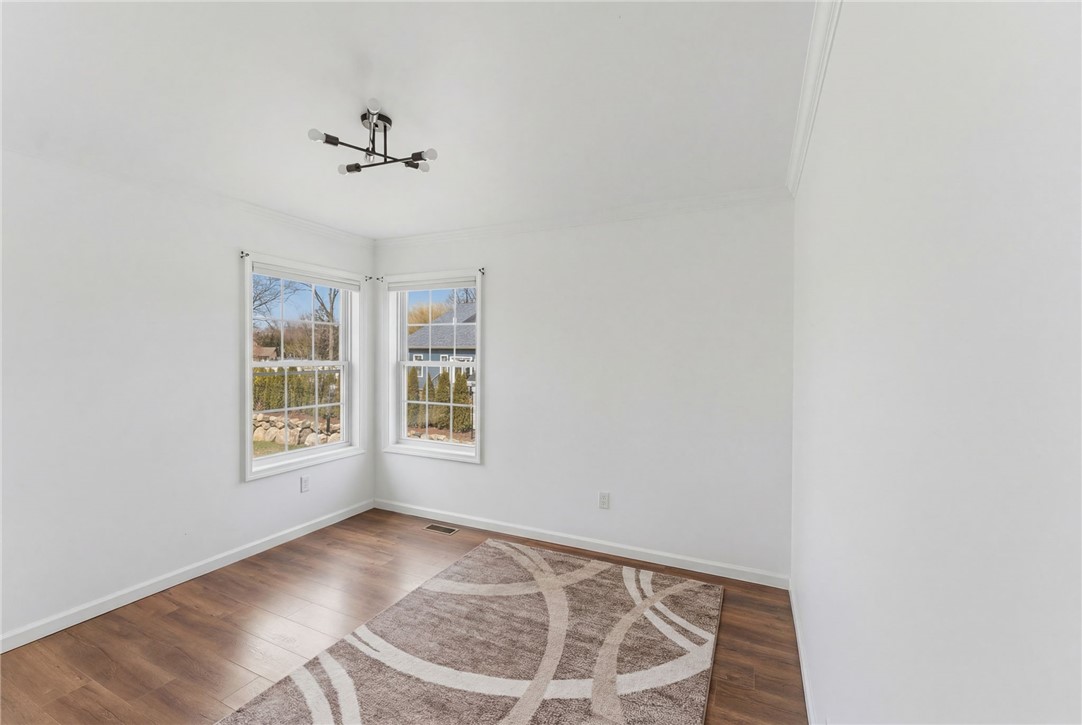10 Corrine Drive