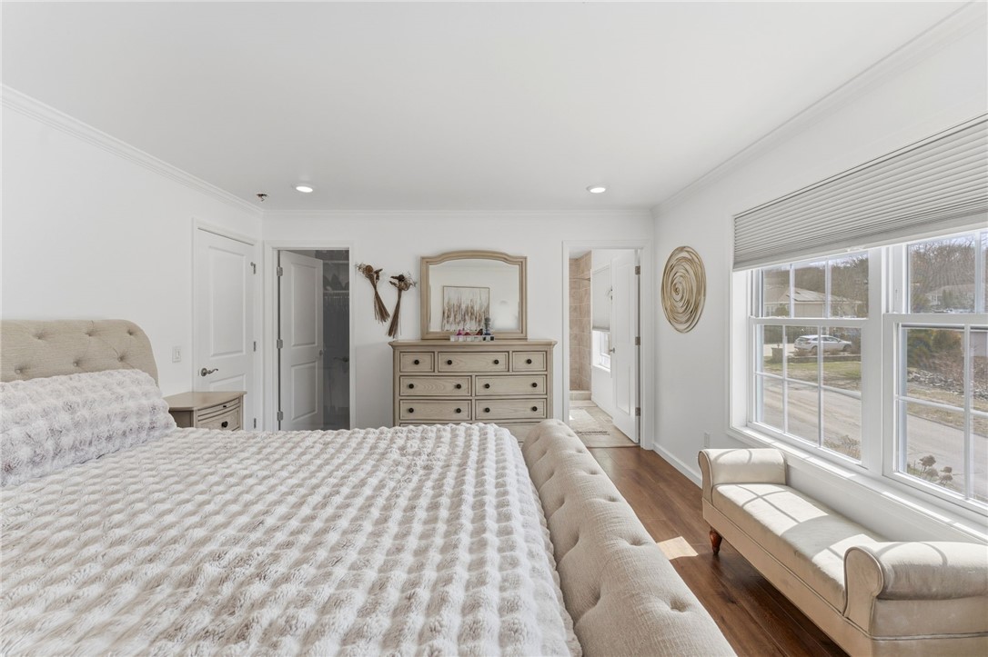 10 Corrine Drive