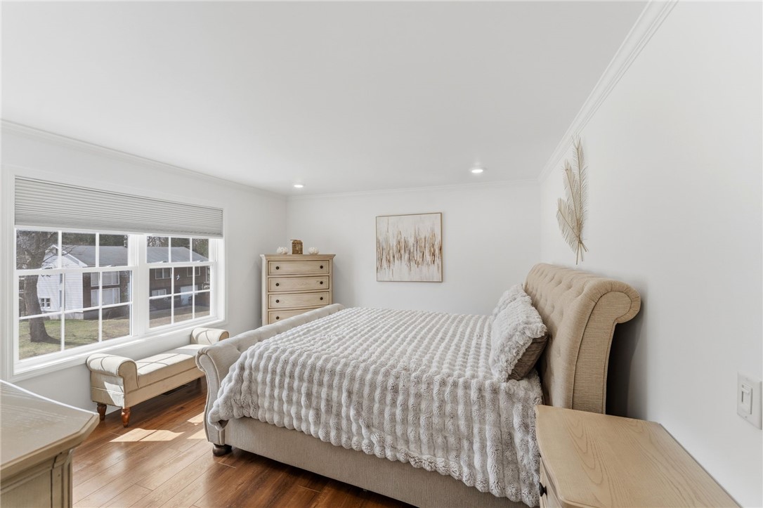 10 Corrine Drive