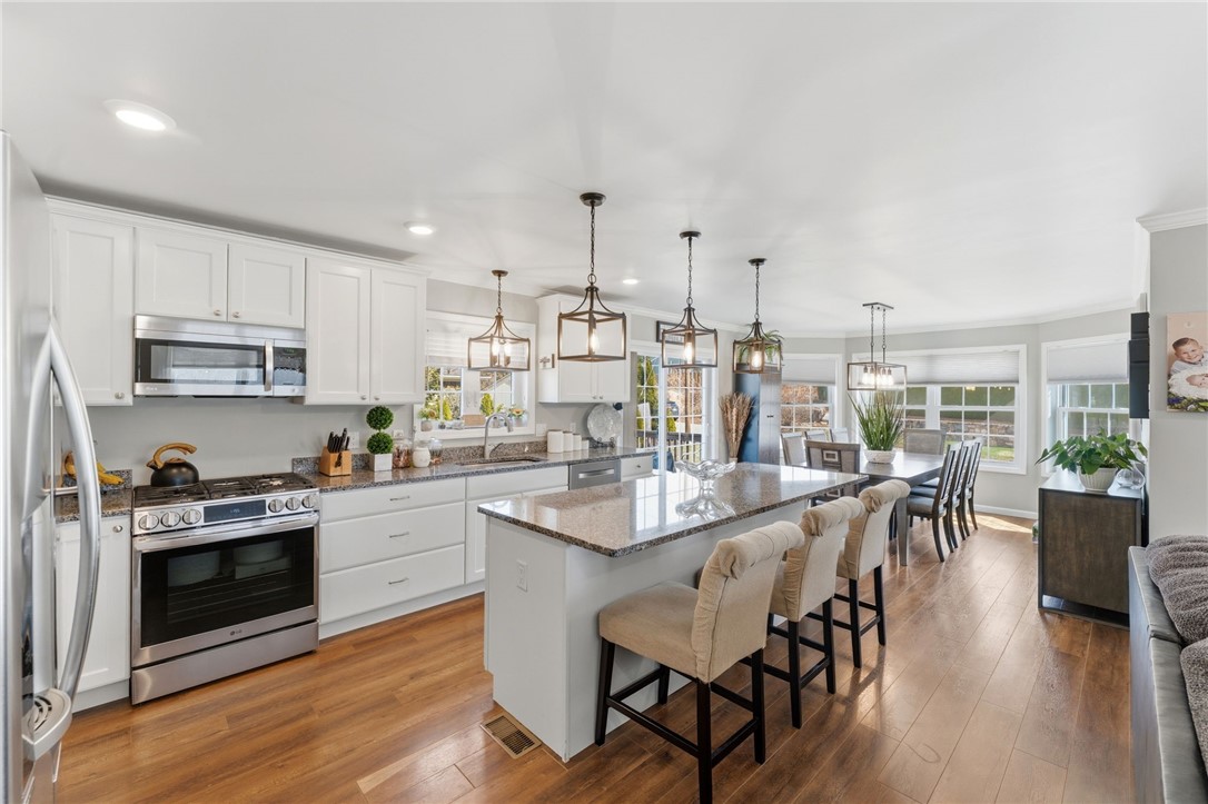 10 Corrine Drive