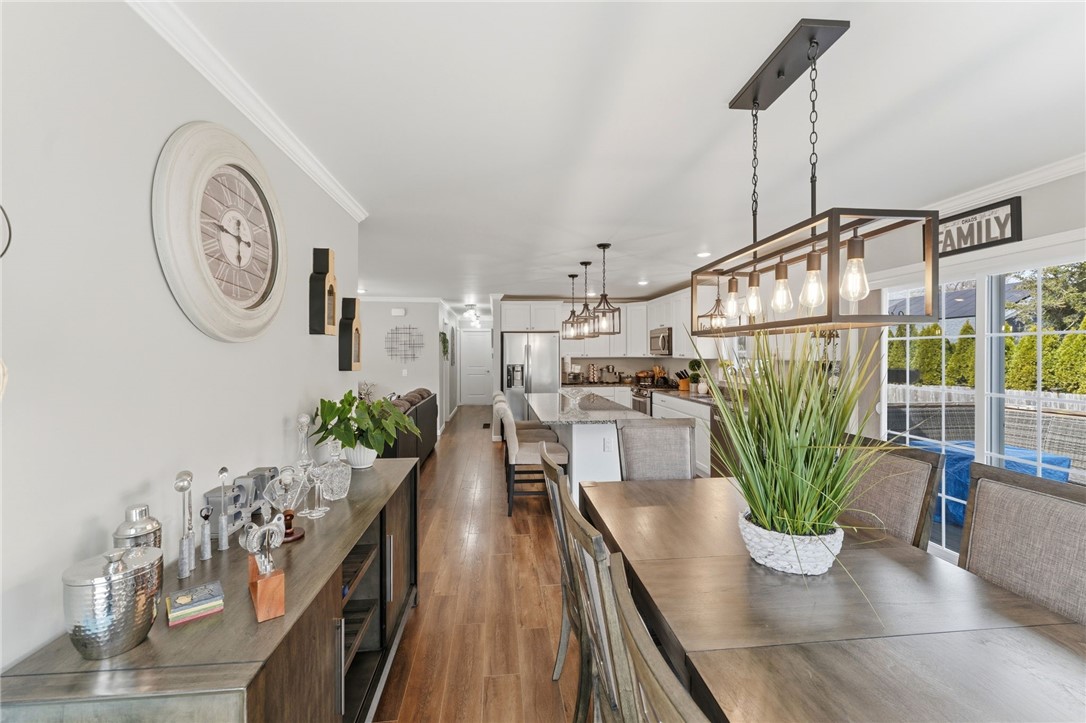 10 Corrine Drive