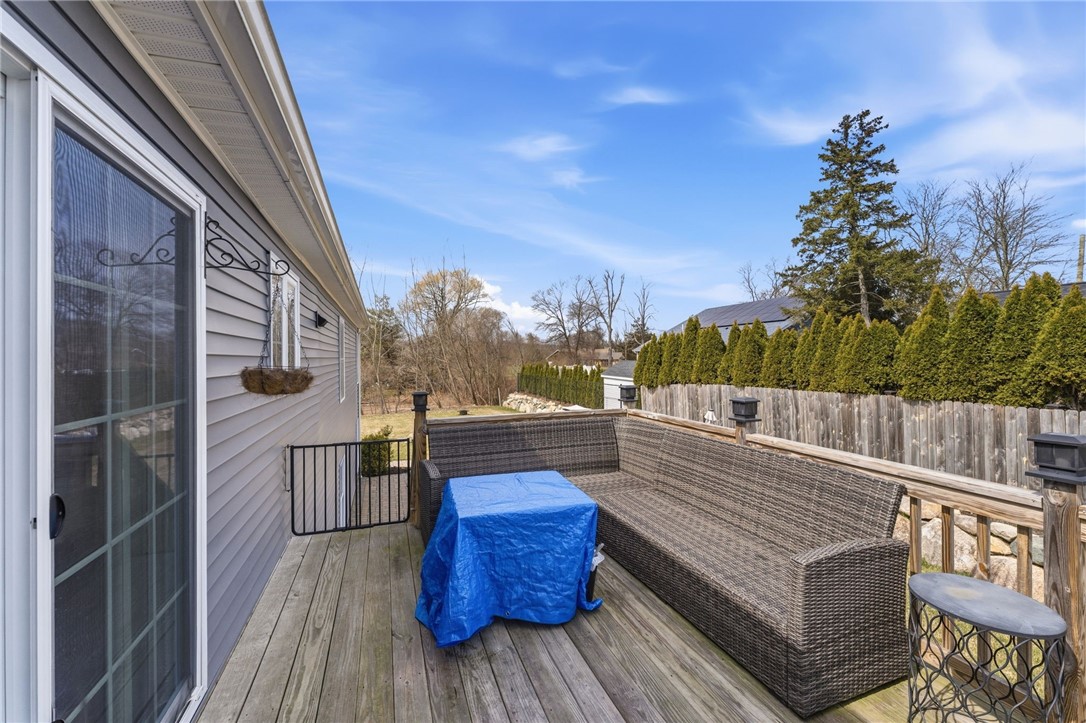 10 Corrine Drive