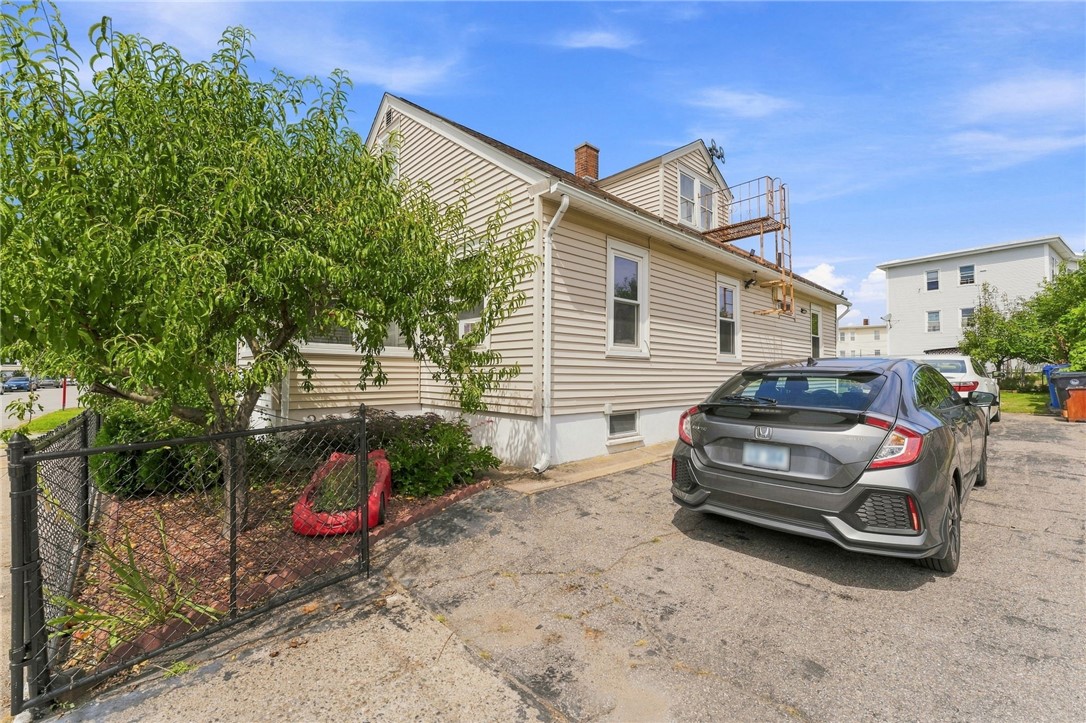 106 John Street