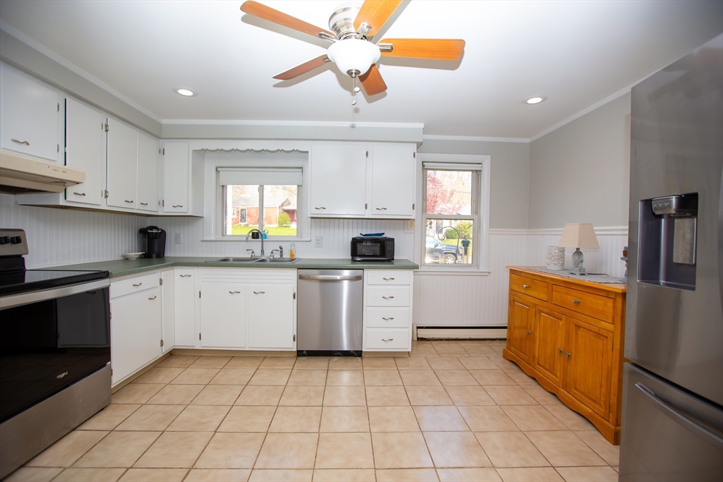 51 Roland Baxter Rd