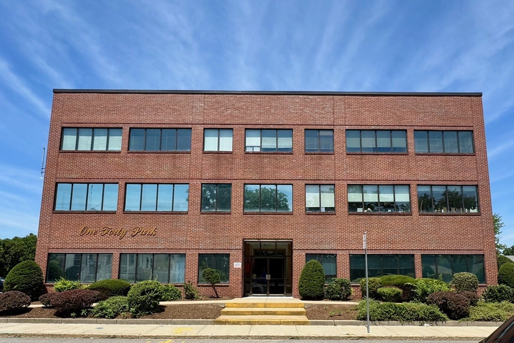 140 Park St # 8