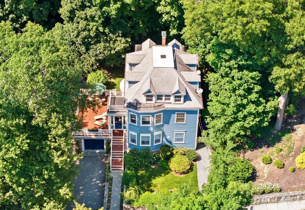 41 Everett Street