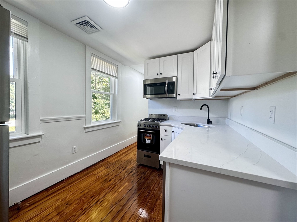 21 Main Street # B