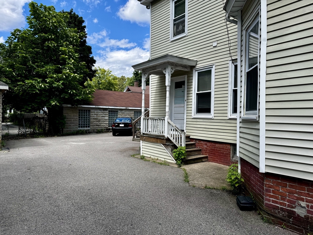29 John Street # 2