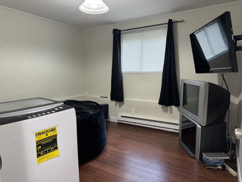 20 Erick Rd # 7
