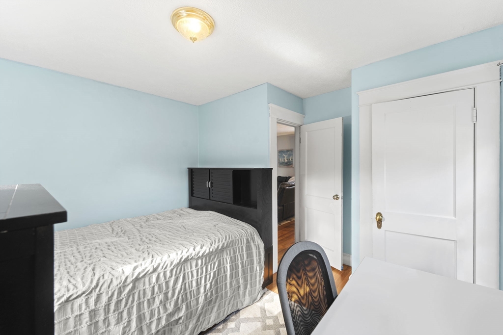 14 Newton Ave