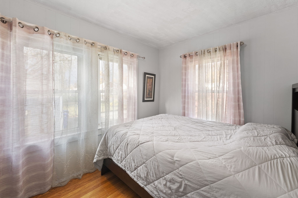 14 Newton Ave