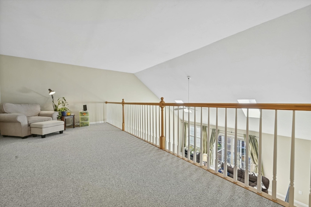 104 Ariel Cir # 66