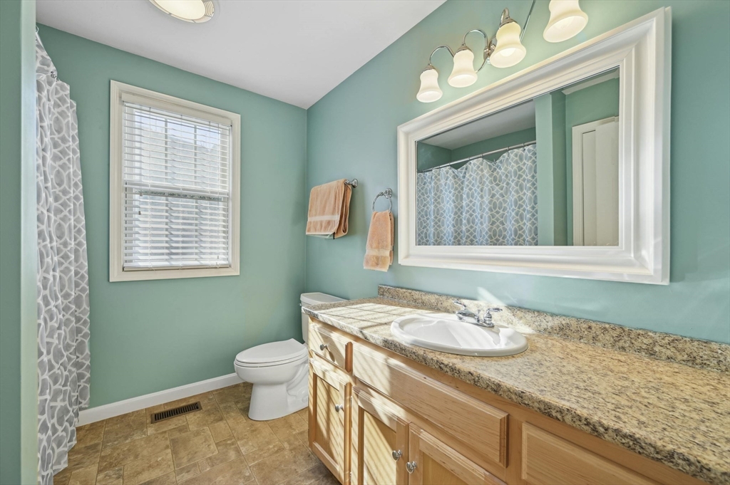 104 Ariel Cir # 66
