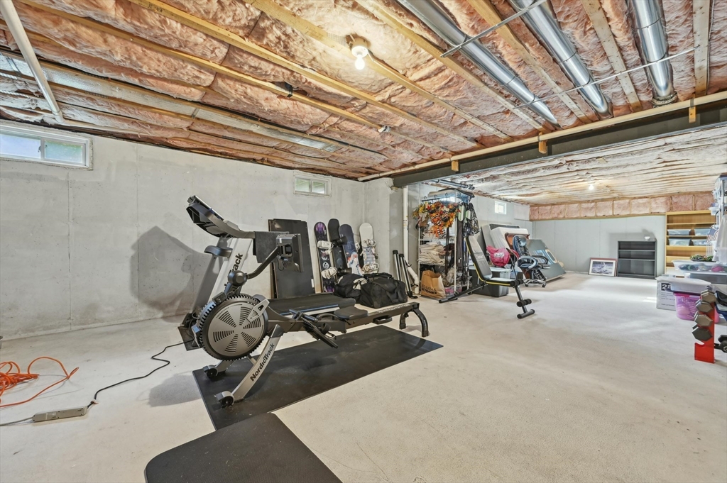 104 Ariel Cir # 66